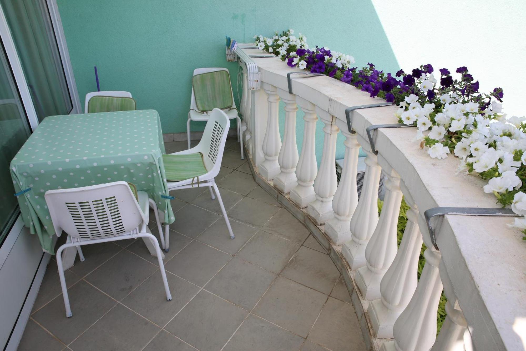 Apartments Katarine Zrinske Vodice Zewnętrze zdjęcie